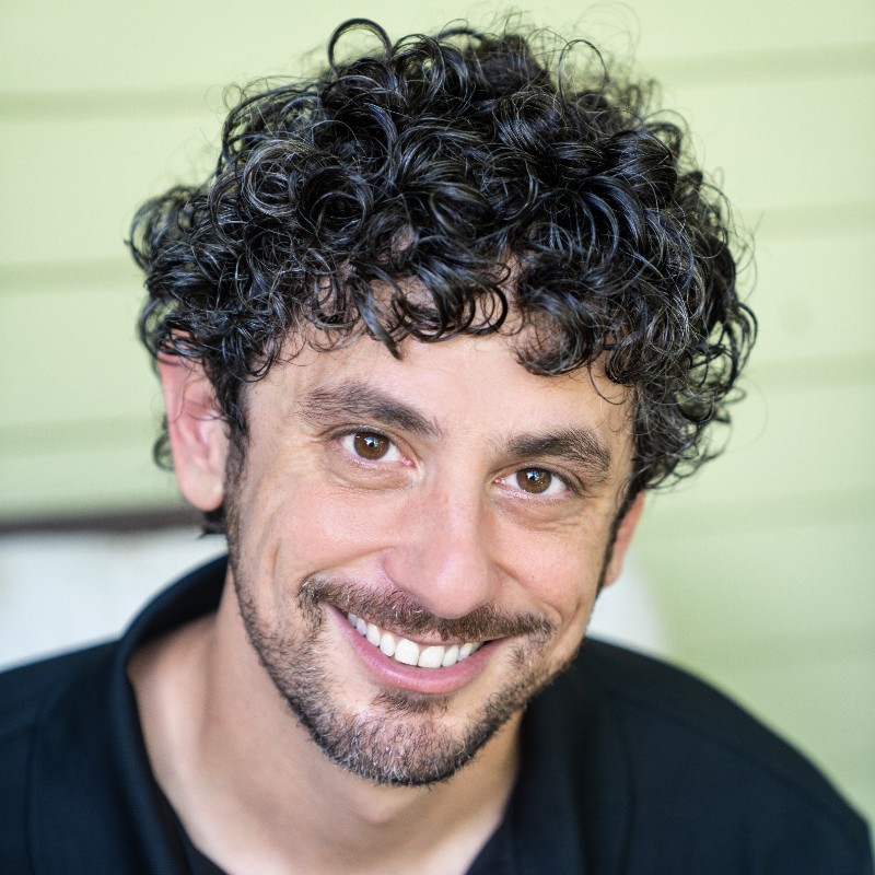 Ross Benjamin